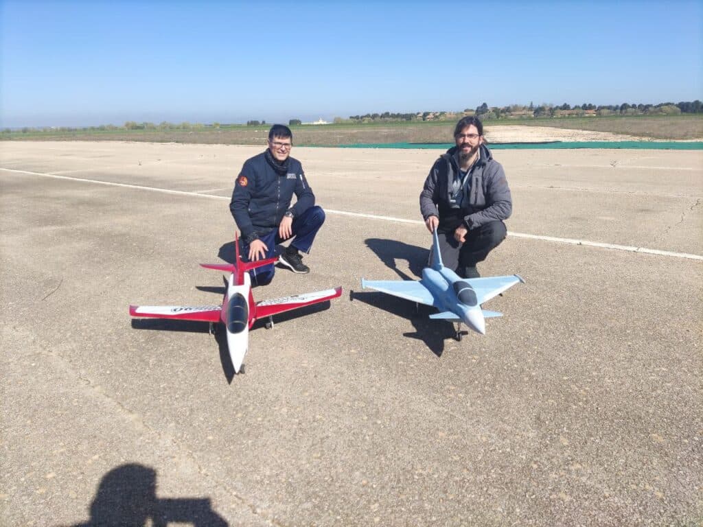 Modelo de aeromodelismo del club Gravedad Zero